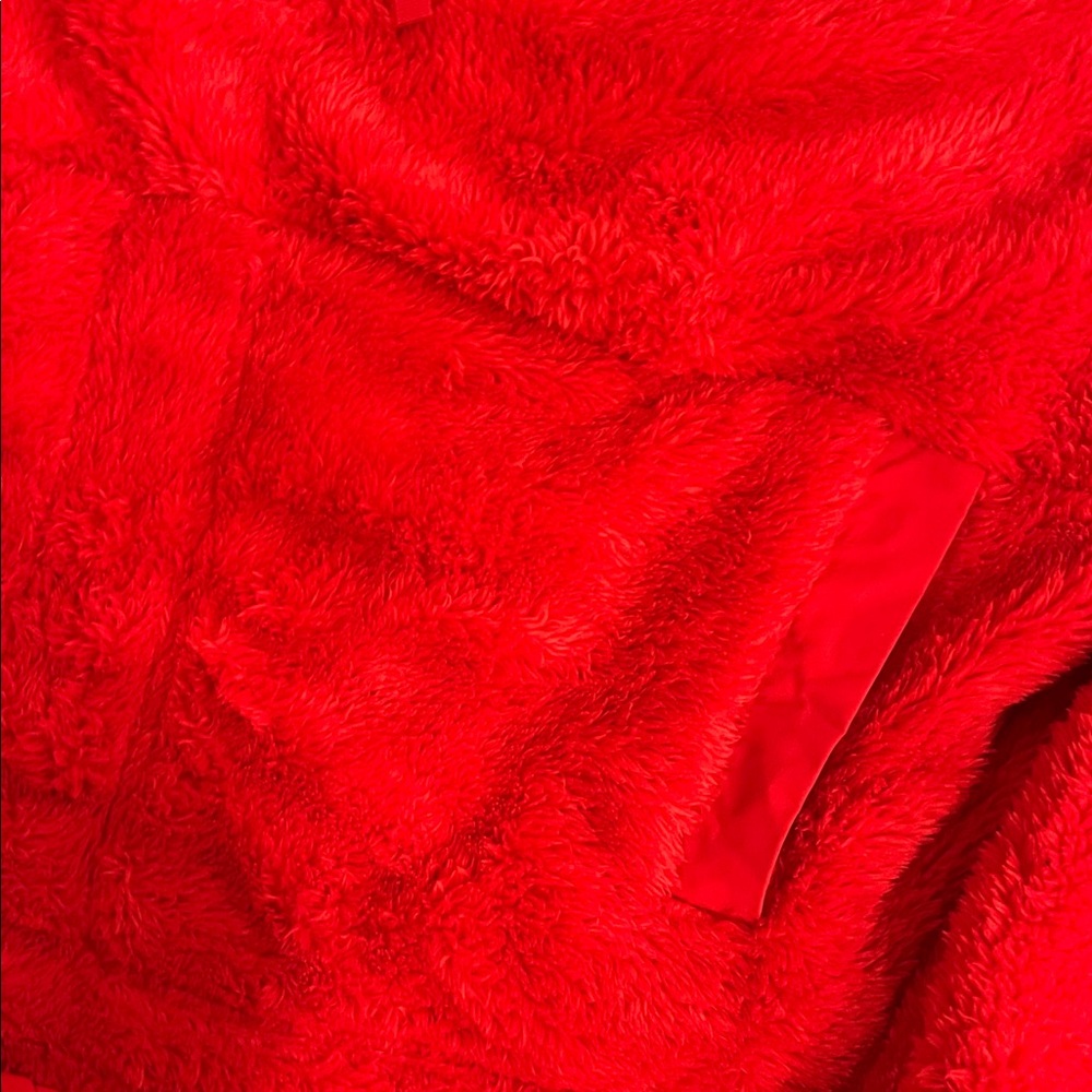 All in Motion Vibrant coral fluffy Fleece Jacket size small NWT - Picture 3 of 8